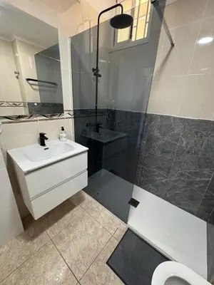 Un baño de Barbados Playa del Ingles Apartamento