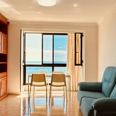 Click&Guest - Bright Sun House with Sea Views