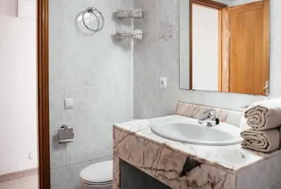 Un baño de Apartamento Tamaravista 2