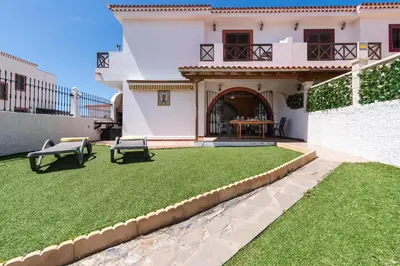 Jardín al aire libre en Home2Book Charming House Agaete, BBQ & Garden