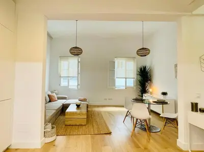 Zona de estar de Mia's Apartment