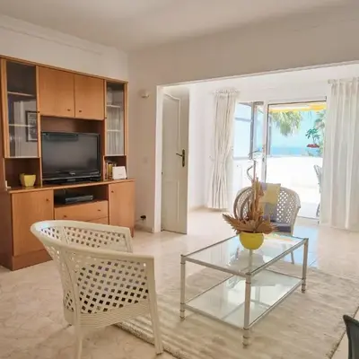 Lovely Apartment in San Agustín: Steps Away from Playa Del Inglés and Maspalomas!