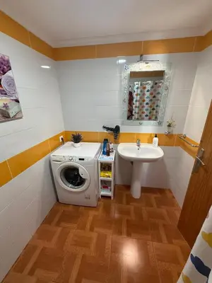 Un baño de Flamboyan
