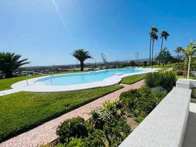 Piscina en o cerca de Seaview Bungalow Duna Golf