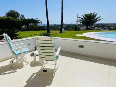 Piscina en o cerca de Seaview Bungalow Duna Golf