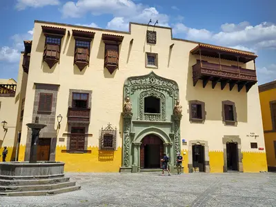 Edificio en el que se encuentra el apartamento