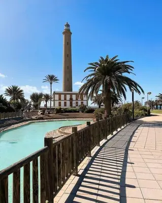 Piscina en o cerca de Alma Home ,6 paxs ,Wifi , Playa Canteras, Ocio