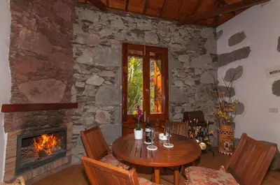 Zona de estar de Casa con piscina en San Bartolome