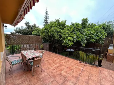Un balcón o terraza de La casa de los naranjos