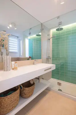 Un baño de Amapola Palms - recién reformado, frente al mar