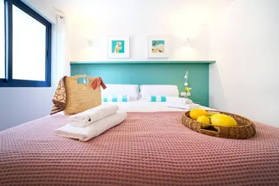 Cama o camas de una habitación en Amapola Ocean - recién reformado, frente al mar