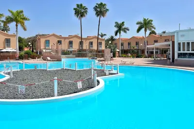 Piscina en o cerca de Cosy Bungalow Green Oasis