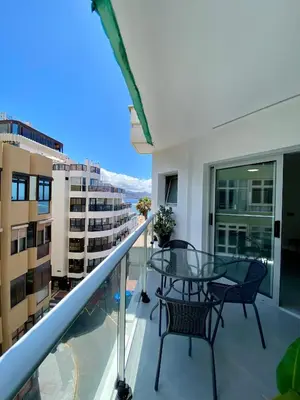 Un balcón o terraza de Canteras Beach Home