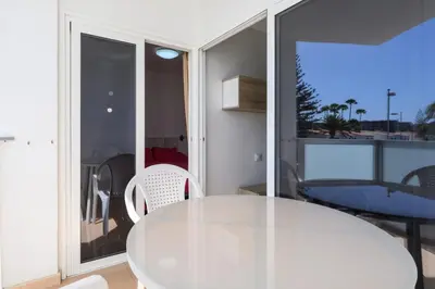 Un balcón o terraza de Sol y Playa III