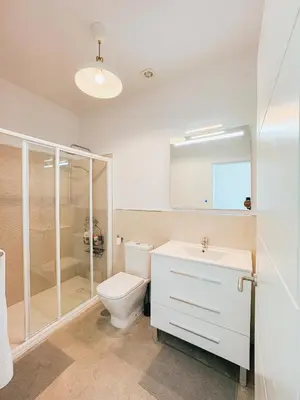 Un baño de Sunrise Pozo Izquierdo Home