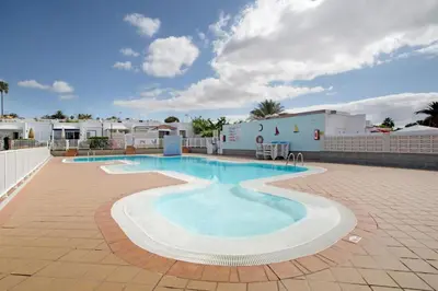 Piscina en o cerca de Bungalow Vista Dunas 32