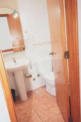Un baño de CityHub Vacation Home Montecarlo 40 Puerto Rico