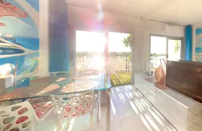 Zona de estar de Sunandsea Apartment
