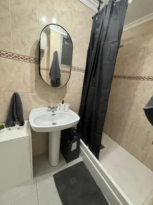 Un baño de Luis Morote 2-C Apartamentos