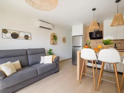 Una cocina o zona de cocina en Elefantes, Playa del Ingles at 3 mins distance