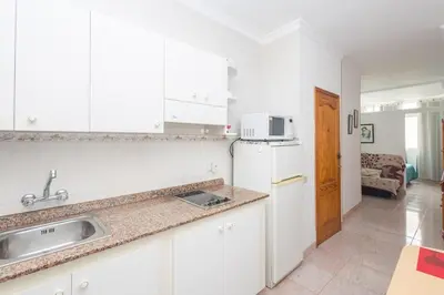Una cocina o zona de cocina en GuestReady - Juan Rejon 18 Canteras