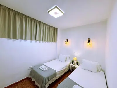 Cama o camas de una habitación en Magical Sunsets Holiday Home