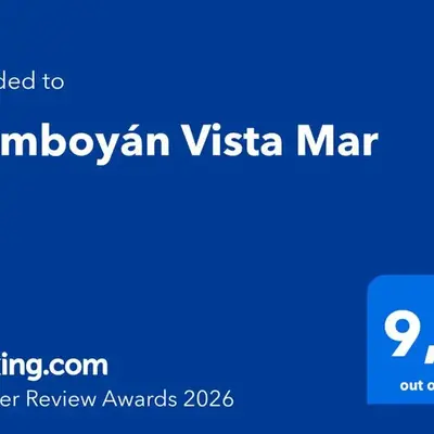 Flamboyán Vista Mar