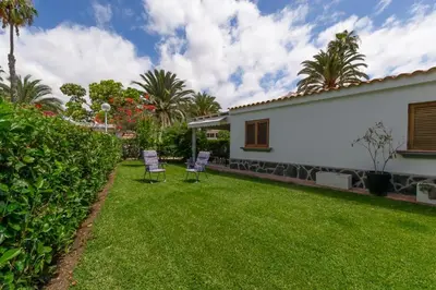Jardín al aire libre en Secret Paradise retreat by CanaryScape