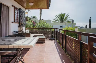 Un balcón o terraza de Rocas Rojas