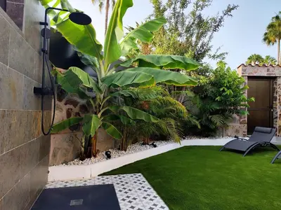 Jardín al aire libre en Bungalow BAHIA AMARILLO