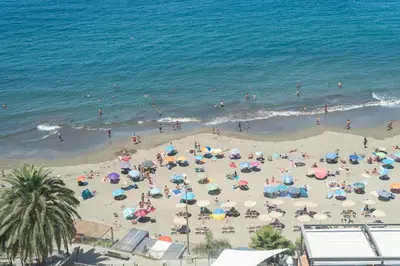Playa de o cerca de este apartamento