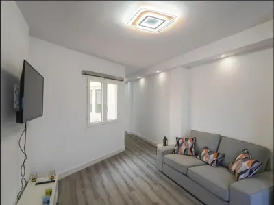 Una televisión o centro de entretenimiento en CASA ALAIA