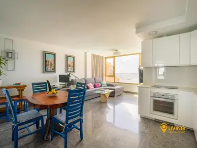 Una cocina o zona de cocina en Living Las Canteras Homes - Seaview