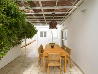 Un patio o zona al aire libre en Magnífico Timón 8