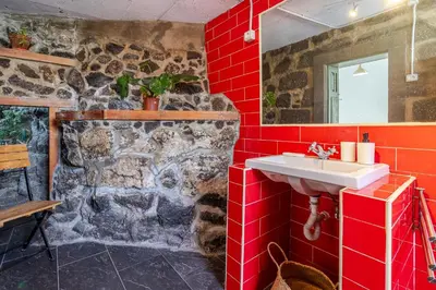 Un baño de Villa VideVi