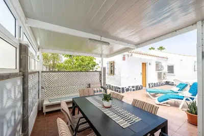 Un balcón o terraza de Bungalow en Maspalomas
