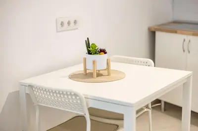 Plano de Deluxe Canteras Suites - by Gestión Vacacional Canarias