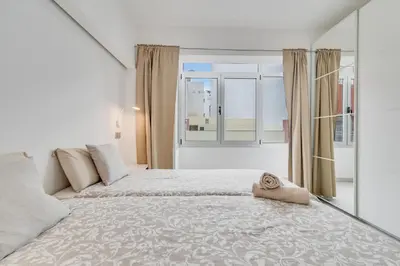 Cama o camas de una habitación en Escondite Sereno - 50m Las Canteras Beach