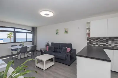 Una cocina o zona de cocina en GuestReady - San Agustin Montenegro 31
