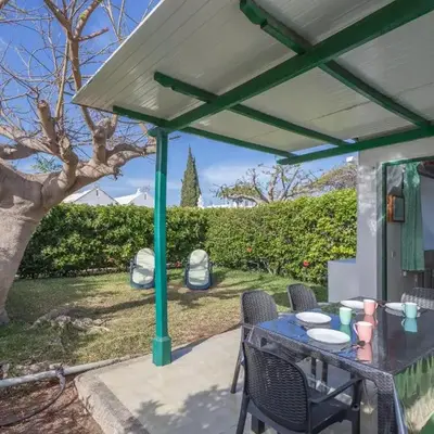 Private Solarium Bungalow Garden