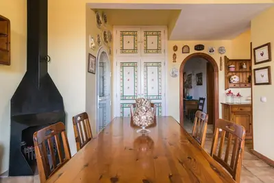 Plano de Magnífica villa con piscina y barbacoa