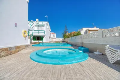 Piscina en o cerca de El Refugio de Aitana by Homestaygranacanaria