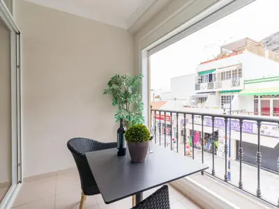 Un balcón o terraza de Amarre Mast