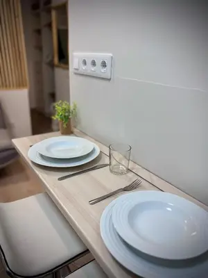 Plano de Álvaro Home con parking para turismo pequeño