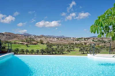 Piscina en o cerca de Casa Aloe del Sol by VillaGranCanaria