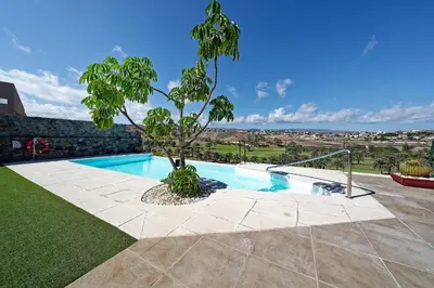 Piscina en o cerca de Casa Aloe del Sol by VillaGranCanaria