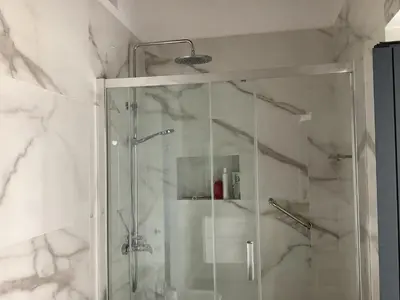 Un baño de Villa Alpispa