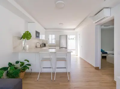 Una cocina o zona de cocina en Seaside Home Playa del Ingles refurbished in 2024