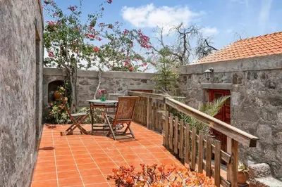 Un patio o zona al aire libre en Tasarte by Villas Rivero