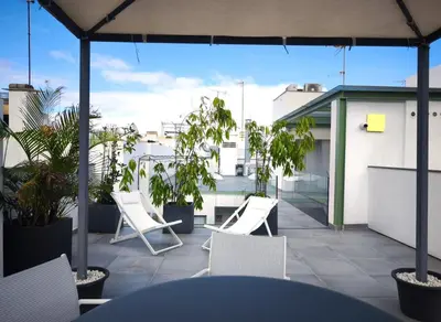 Un balcón o terraza de Moderno estudio & zona gourmet & shopping GB2B